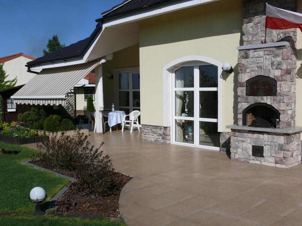 B&B Kamelia Komorniki  Esterno foto