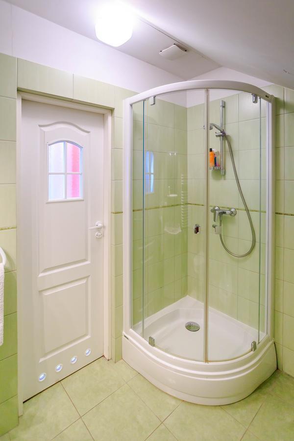 B&B Kamelia Komorniki  Esterno foto